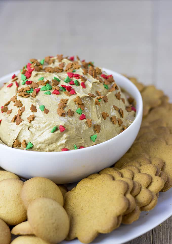 Creamy Gingerbread Cheesecake Dip perfect for a holiday crowd looking for a small bite instead of a heavy cheesecake! Perfect for a large crowd served with graham crackers or ginger snaps!