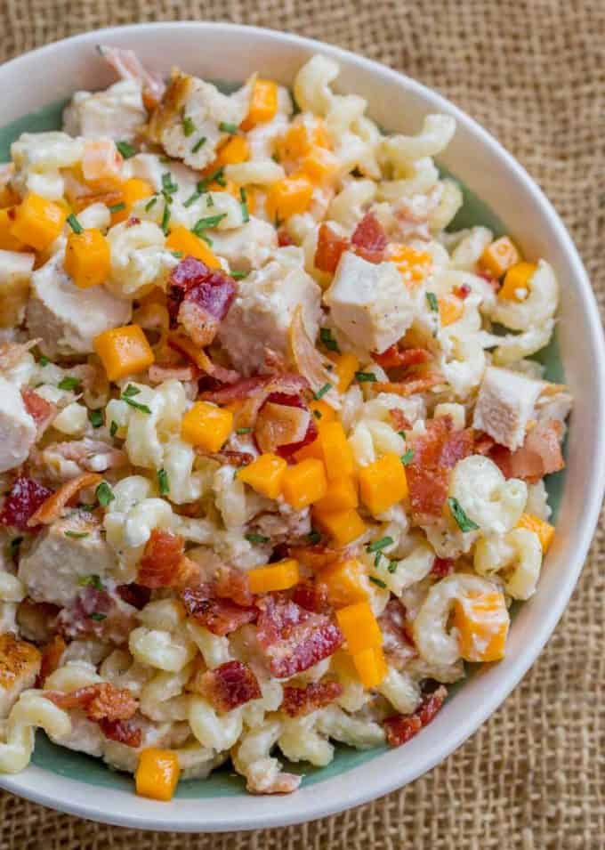 Chicken Bacon Ranch Pasta Salad with just a handful of ingredients will be the most popular side dish at your summer bbq events and picnics!