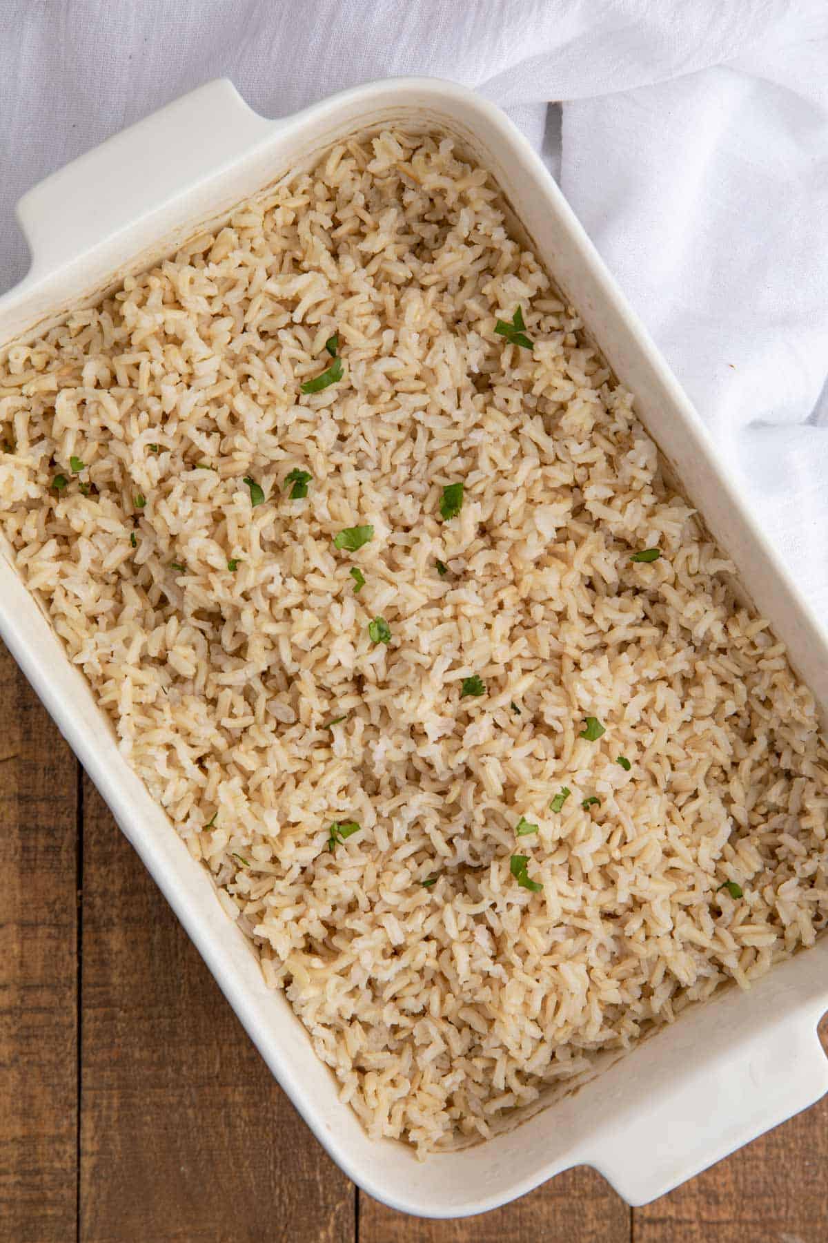 How to Cook Brown Rice In the Oven (Easy Baked Recipe)