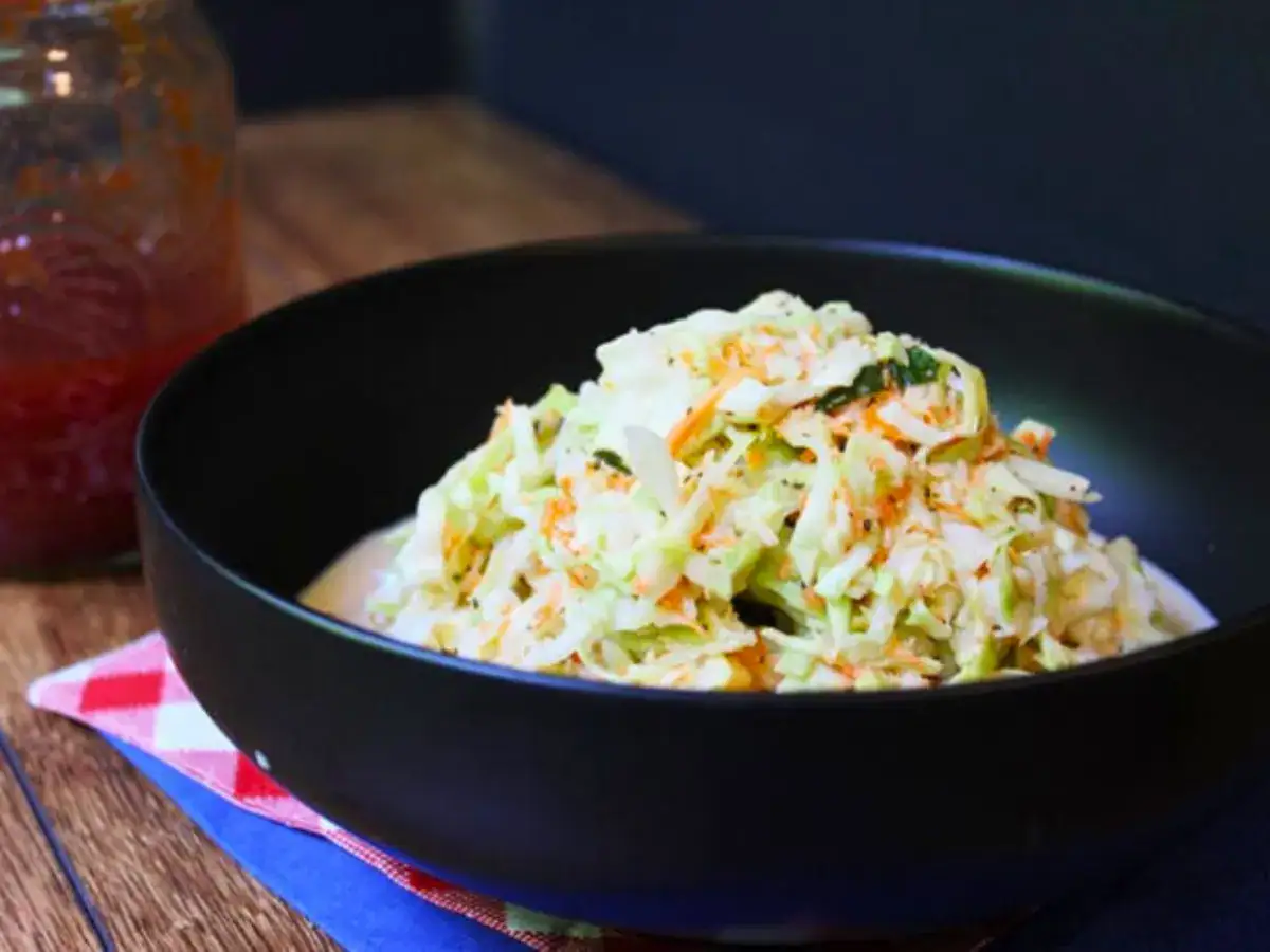 Bowl of prepared coleslaw
