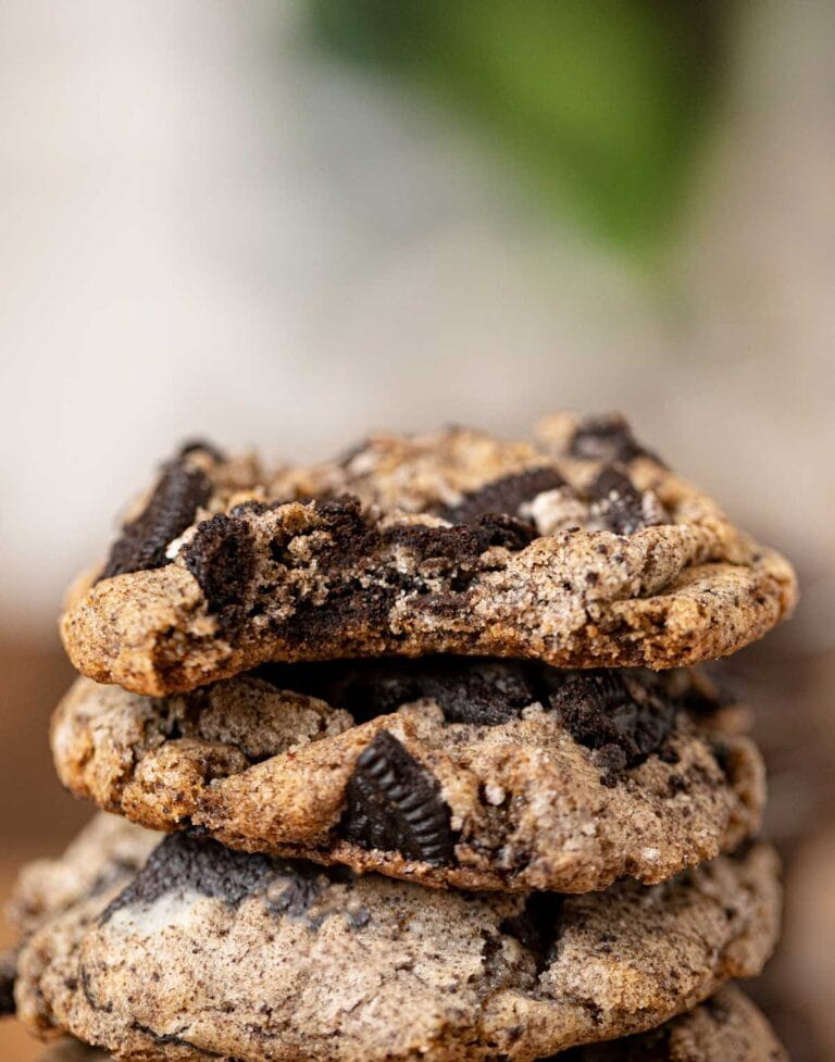 Oreo Chunk Cookies Recipe - Dinner, then Dessert