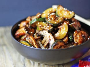 Panda Express Mushroom Chicken in just 20 minutes! You'll be sitting down to dinner faster than you could drive there and pick some up and come home! Lightly sauteed zucchini and mushrooms in a soy ginger and garlic sauce.