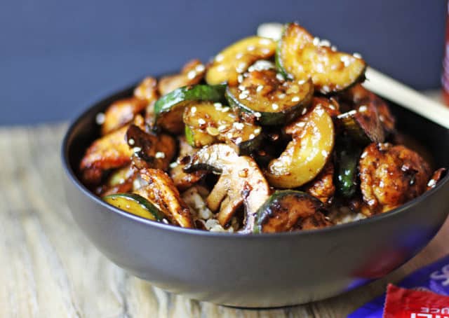 Panda Express Mushroom Chicken in just 20 minutes! You'll be sitting down to dinner faster than you could drive there and pick some up and come home! Lightly sauteed zucchini and mushrooms in a soy ginger and garlic sauce.