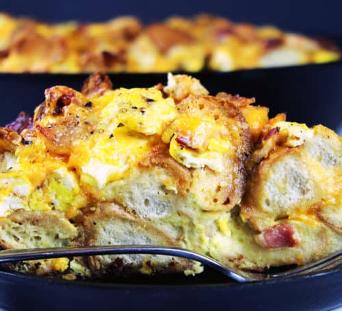 A quick and easy egg bake casserole with all the flavors and textures of a egg, bacon and cheese bagel sandwich. You can even make it ahead, the night before and just bake it off in the morning.