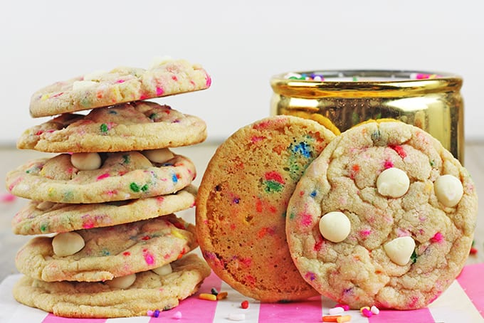 Chewy, crispy delicious cookies that taste like a delicious birthday cake covered in sprinkles! A perfect treat for a birthday lunch or a birthday party dessert table, these cookies will put a huge smile on your face.