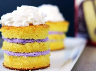 Just a couple of ingredient swaps you can make a regular cake mix taste like you've paid 6$ a slice for bakery cake. This hack is easy, replaces oil with butter and turns a cake mix into a delicious buttery, rich, dense crumb cake, perfect for any special occasion.