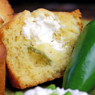 Fluffy buttermilk cornbread muffins filled with cream cheese and jalapenos make for a delicious jalapeno popper cornbread. Your chili or soup will never have tasted better!