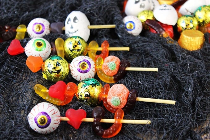 Spooky Halloween Candy Skewers for your Halloween Party!