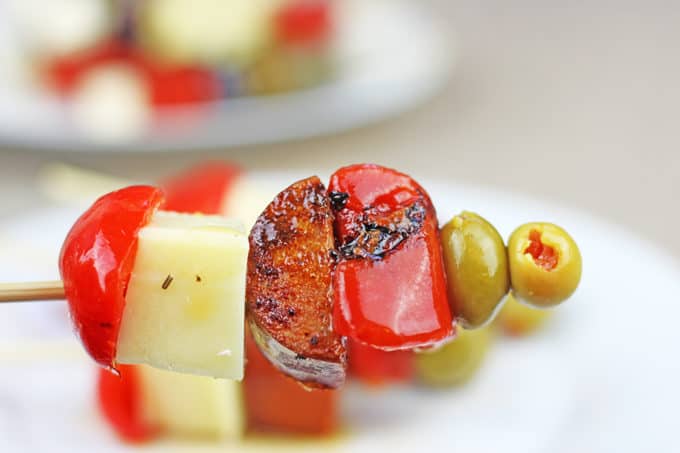 Made with peppers, Manchego cheese and stuffed olives, these skewers come together in a matter of minutes! PLUS 3 ways to Roast Bell Peppers on your grill, your stovetop or your oven!