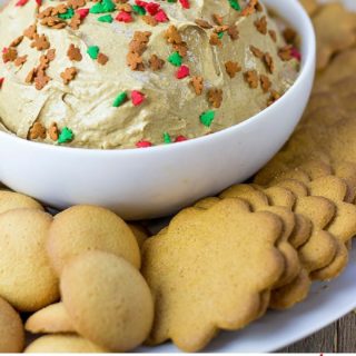 Creamy Gingerbread Cheesecake Dip perfect for a holiday crowd looking for a small bite instead of a heavy cheesecake! Perfect for a large crowd served with graham crackers or ginger snaps!
