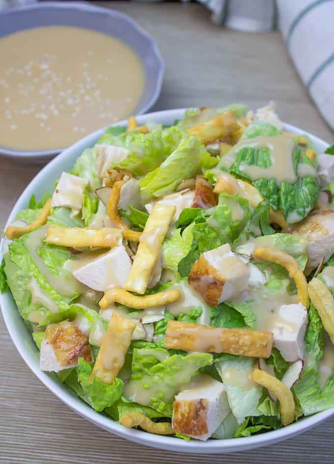 get-this-all-star-easy-to-follow-scoopable-chinese-chicken-salad