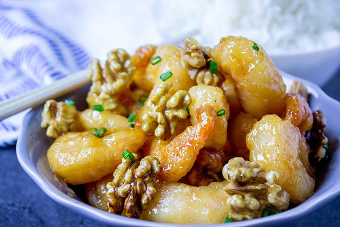 Panda-Express-Honey-Walnut-Shrimp-2-2-680x453.jpg