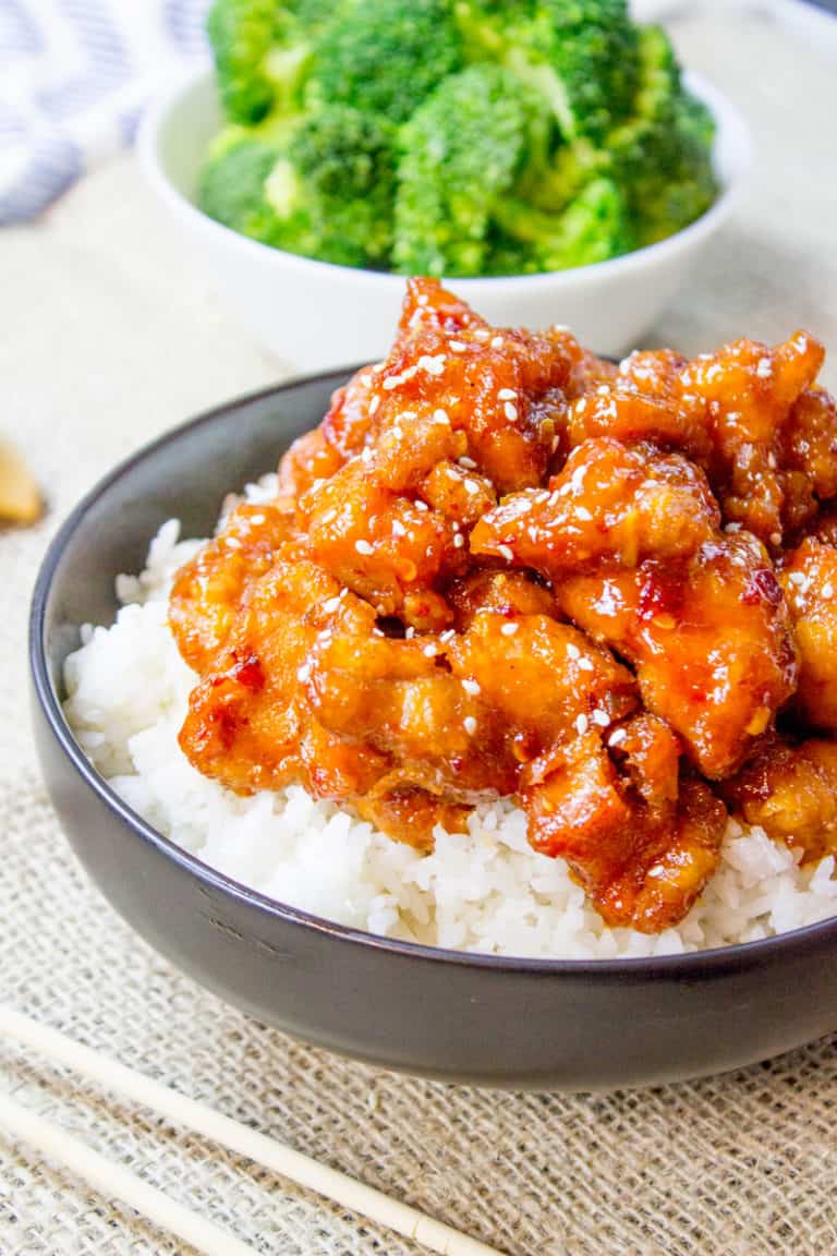 Easy General Tso's Chicken Recipe [+VIDEO] - Dinner Then Dessert