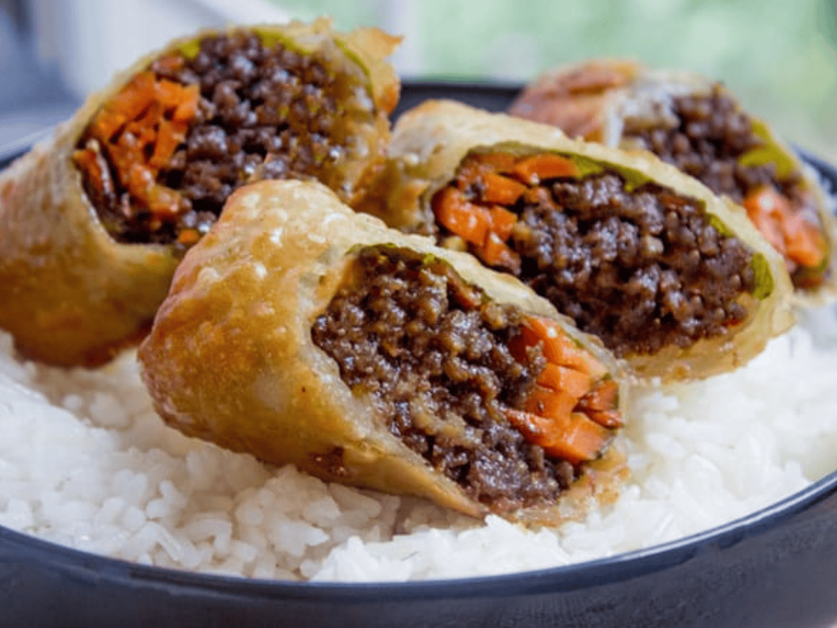 Rolls served on bowl of rice