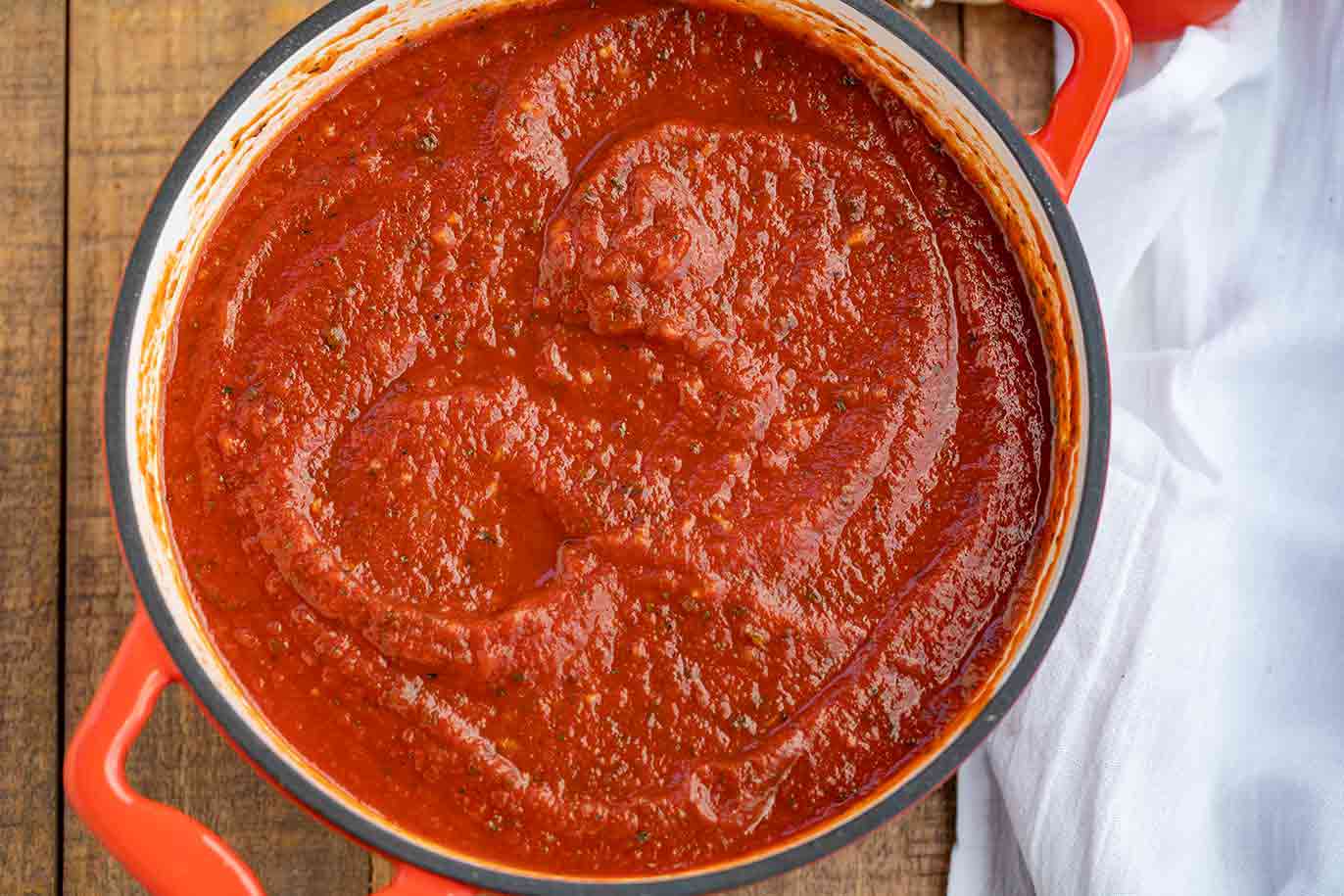 Easy Marinara Sauce {BEST Base Recipe!} [+VIDEO] Dinner, then Dessert