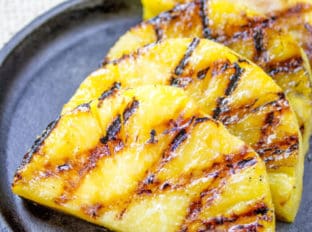 bbq pineapple ready to serve