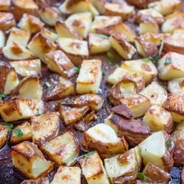 Roasted Red Potatoes are an easy side dish - bake red potatoes tonight!