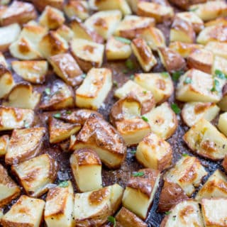 Oven Roasted Red Potatoes are an easy side dish that takes just a few minutes of prep and makes the perfect side dish for your favorite meal.