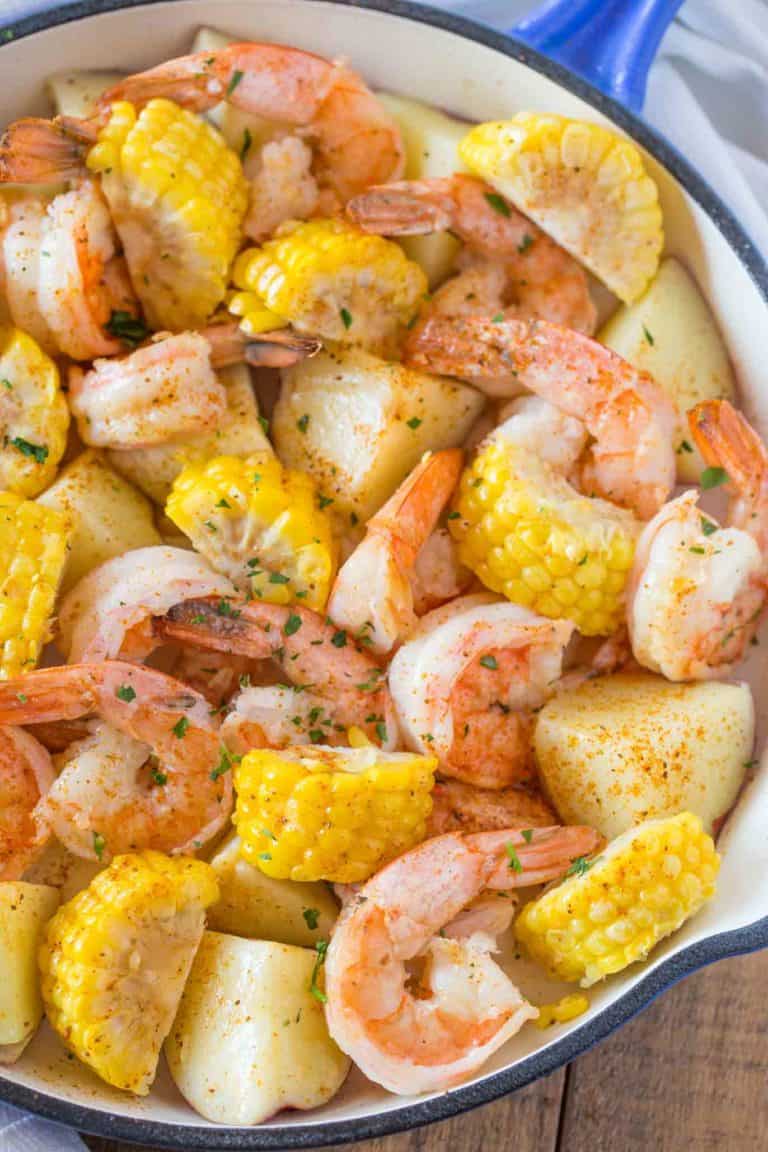 Easy Shrimp Boil Recipe Seafood Boil Dinner Then Dessert 