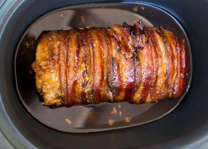  longe de porc à la mijoteuse parfaitement cuite à l'ail et au bacon