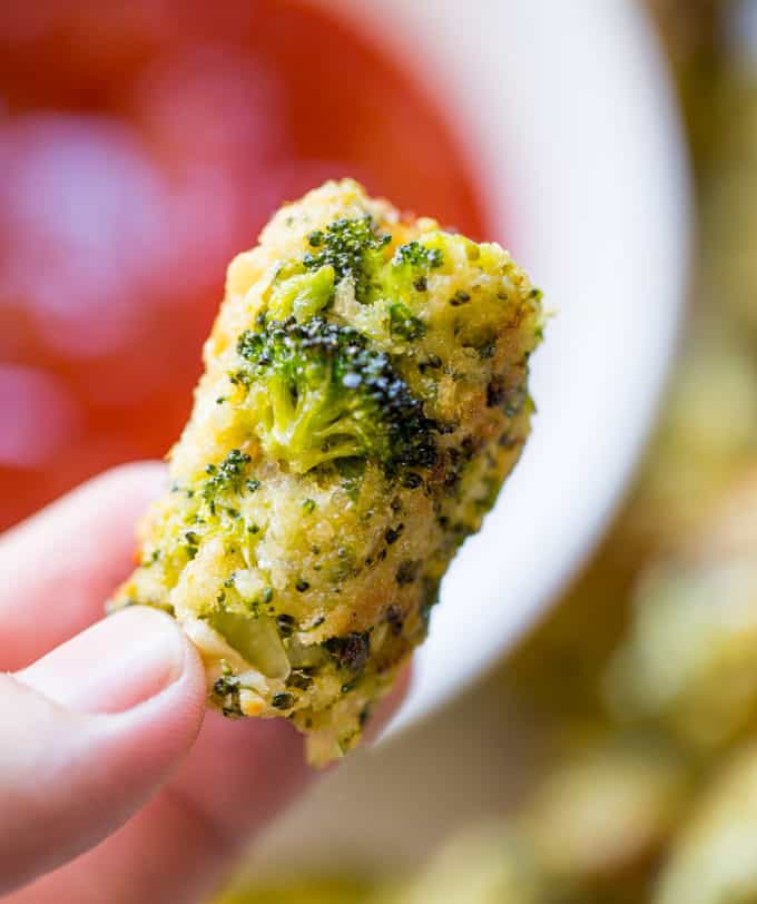 Baked Cheddar Broccoli Tots are a breeze to make, a huge hit with kids and full of flavor that'll help cut down on the carbs and fat of regular tater tots!