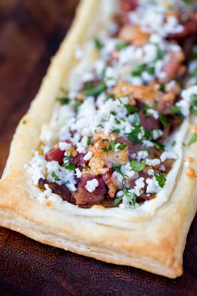 Bacon Blue Cheese Caramelized Onion Tart with just five ingredients total, it is the perfect easy appetizer for a party that can be prepped and frozen ahead of time so you can just bake right before your party!