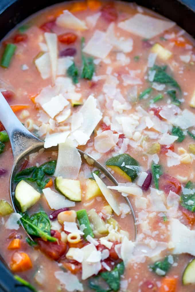 Slow Cooker Creamy Minestrone Soup