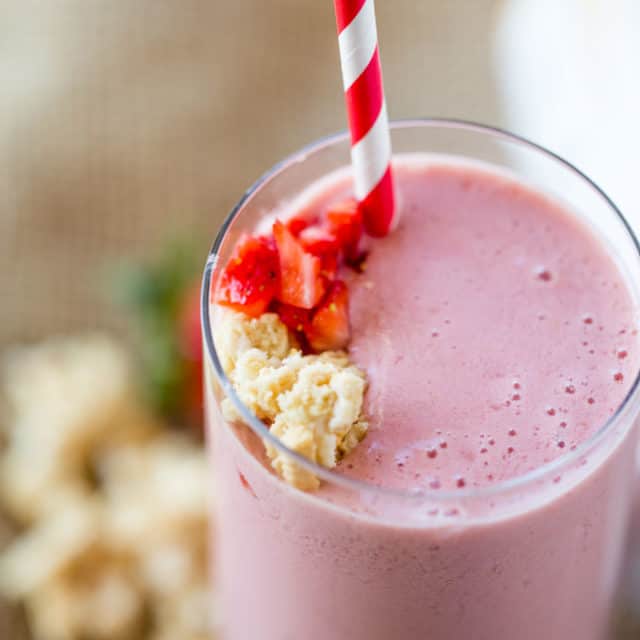 Strawberry Shortcake Smoothie made with Burt?s Bees Vanilla Protein Shake powder makes the most amazing cake-y healthy smoothie you'll want to help shake up healthier eating.