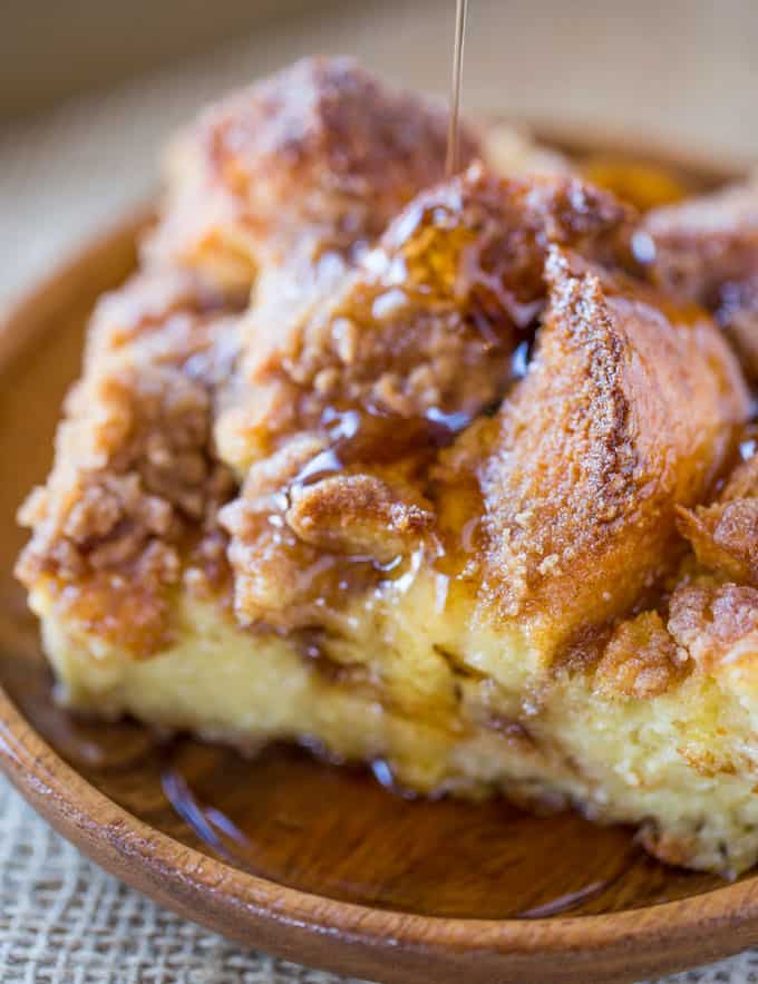 Easy French Toast Bake with no overnight chilling and all your favorite French Toast flavors you can serve to your family or a large crowd. Perfect with warm maple syrup.