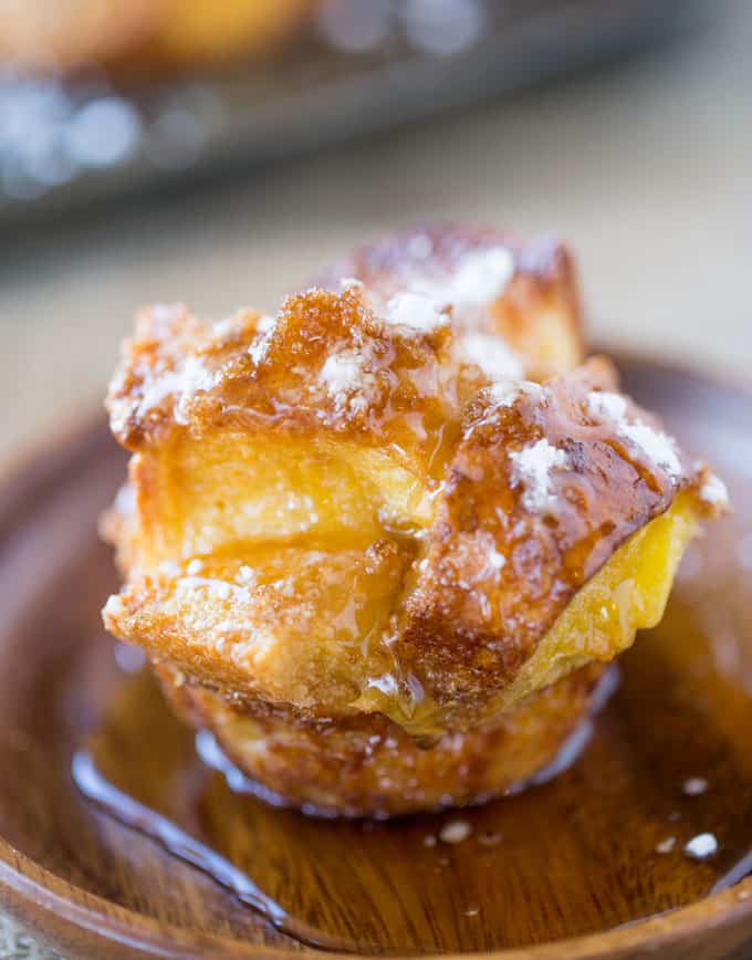 French Toast Muffins are easy to toss together with ingredients you already have in your kitchen and they’re a perfect brunch dish for a crowd and fun to pull apart.