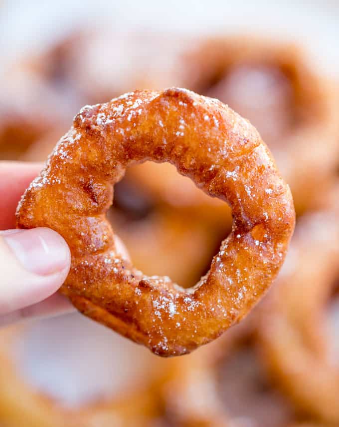 Apple Fritter Rings made with a pancake batter without yeast come together in just a few minutes and are the perfect sweet treat to end a meal or breakfast for kids who love donuts.