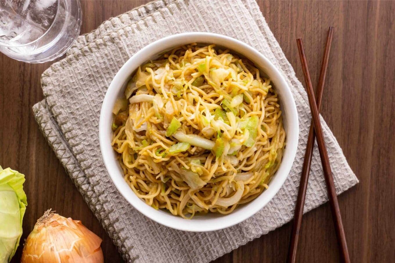 Chow Mein in bowl with chop sticks