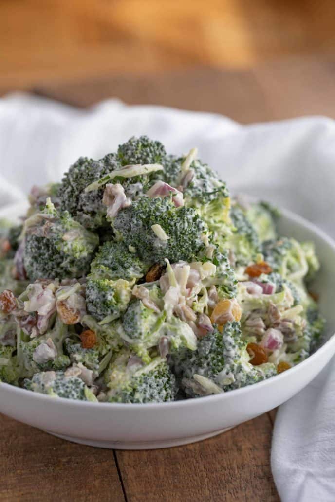 Easy Broccoli Salad Recipe [VIDEO] Dinner, then Dessert