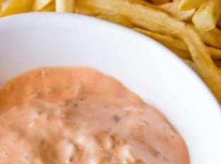 We love this In-N-Out Spread Dipping Sauce and it is so easy to make!