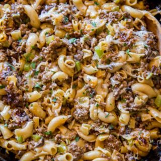 This Philly Cheesesteak Hamburger Helper is so easy to make and SO GOOD.