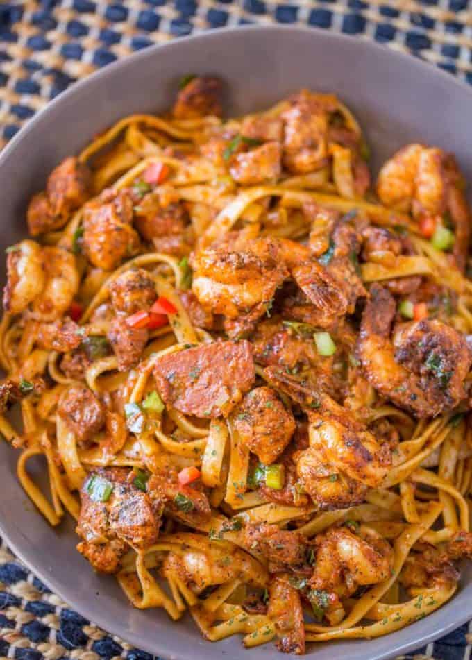 30 Minute Cajun Jambalaya Pasta just like the Cheesecake Factory!