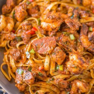 Easy Cajun Jambalaya Pasta with chicken, sausage and shrimp and all the delicious deep Louisiana flavor in just 30 minutes!