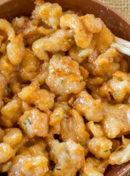 Chinese Honey Chicken is a crispy, delicious and EASY recipe your family will love and it has just six ingredients! Tastes just like P.F. Chang's!