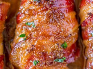 Bacon Brown Sugar Garlic Chicken, the best chicken you'll ever eat with only 4 ingredients. Sticky, crispy, sweet and garlicky, the PERFECT weeknight meal.