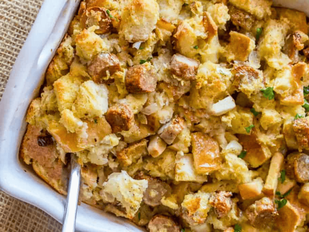 Easy Apple Sausage Stuffing Recipe