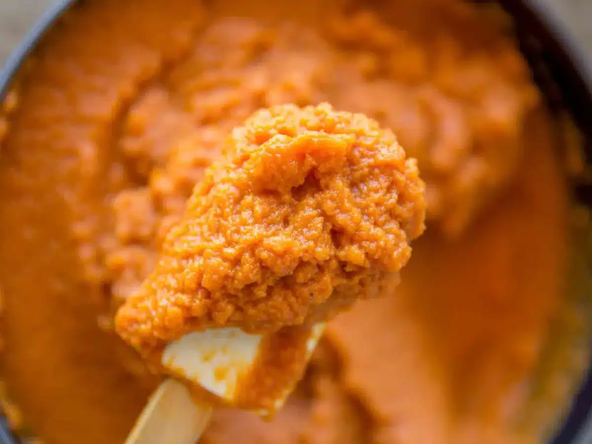 Spatula showing scoop of puree