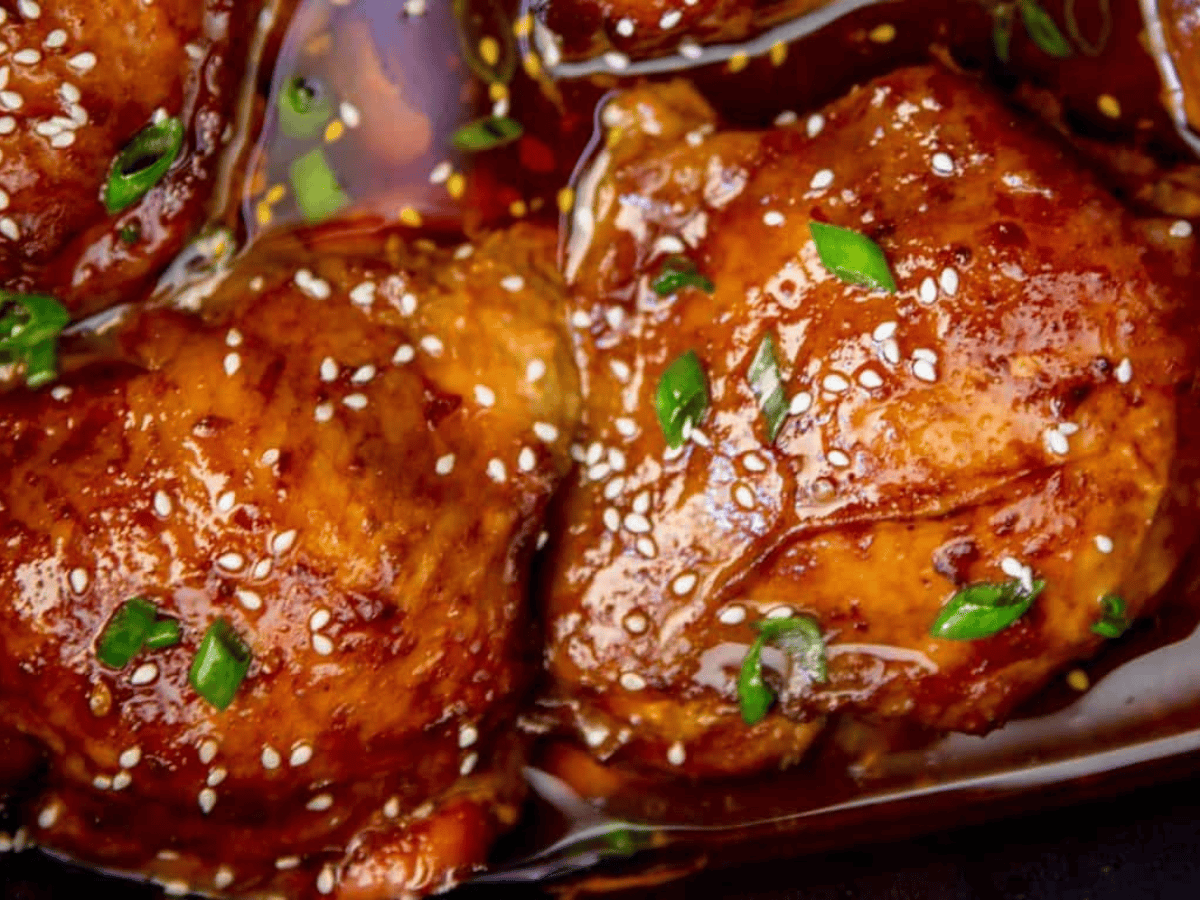 close up of chicken in crock pot