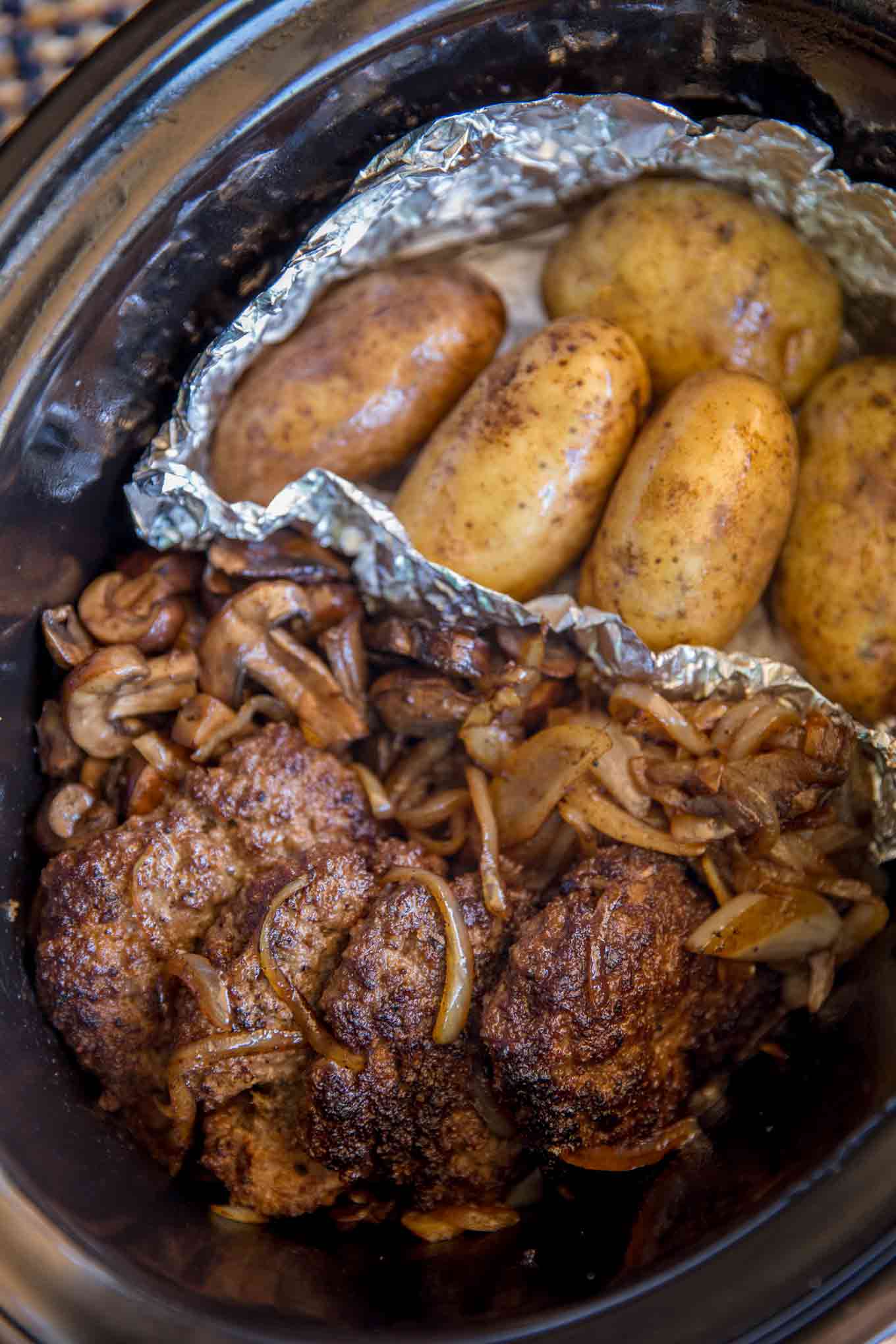 Slow Cooker Salisbury Steak and Mashed Potatoes  Dinner, then Dessert