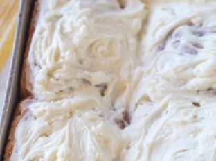 Easy Cinnamon Rolls in just 1 hour that your family will love. Cut down on all the time and effort but keep all the amazing cinnamon sugar flavors!