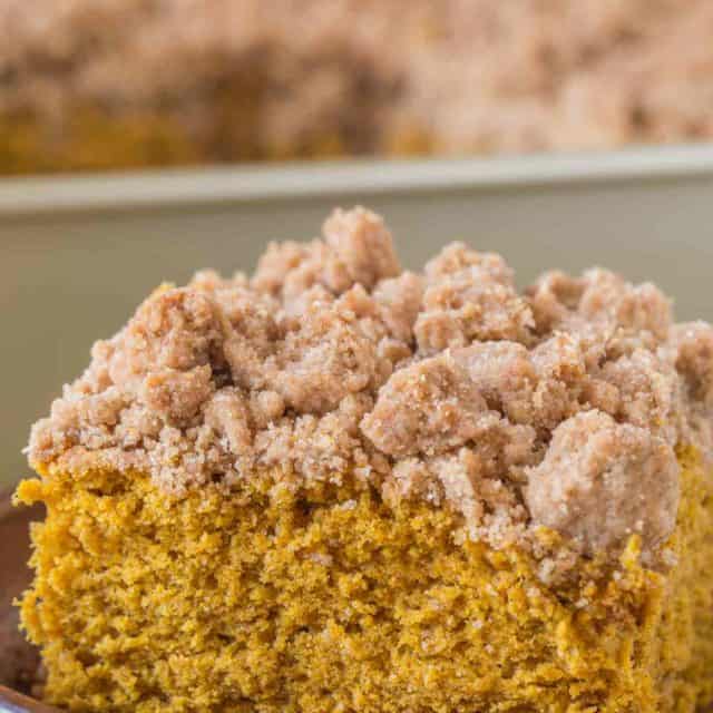 Tender, moist and with a crumbly buttery topping, this Pumpkin Crumb Cake is bakery worthy!