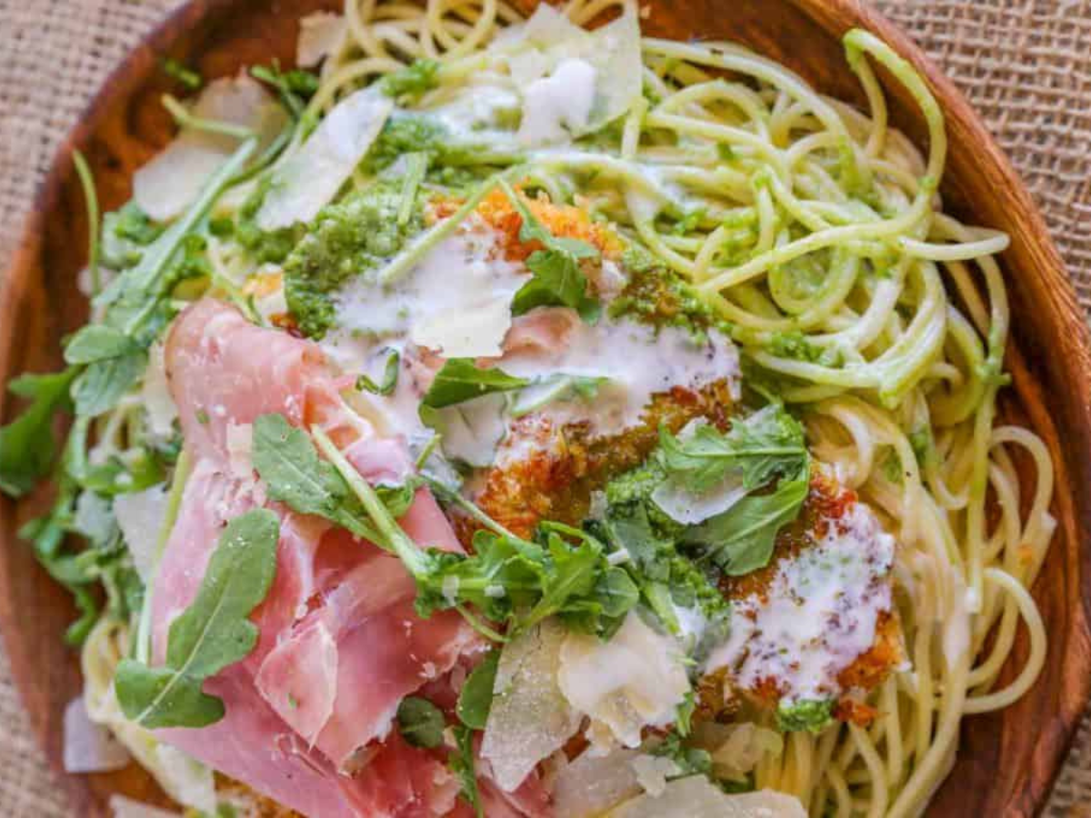chicken and pasta dish plated up