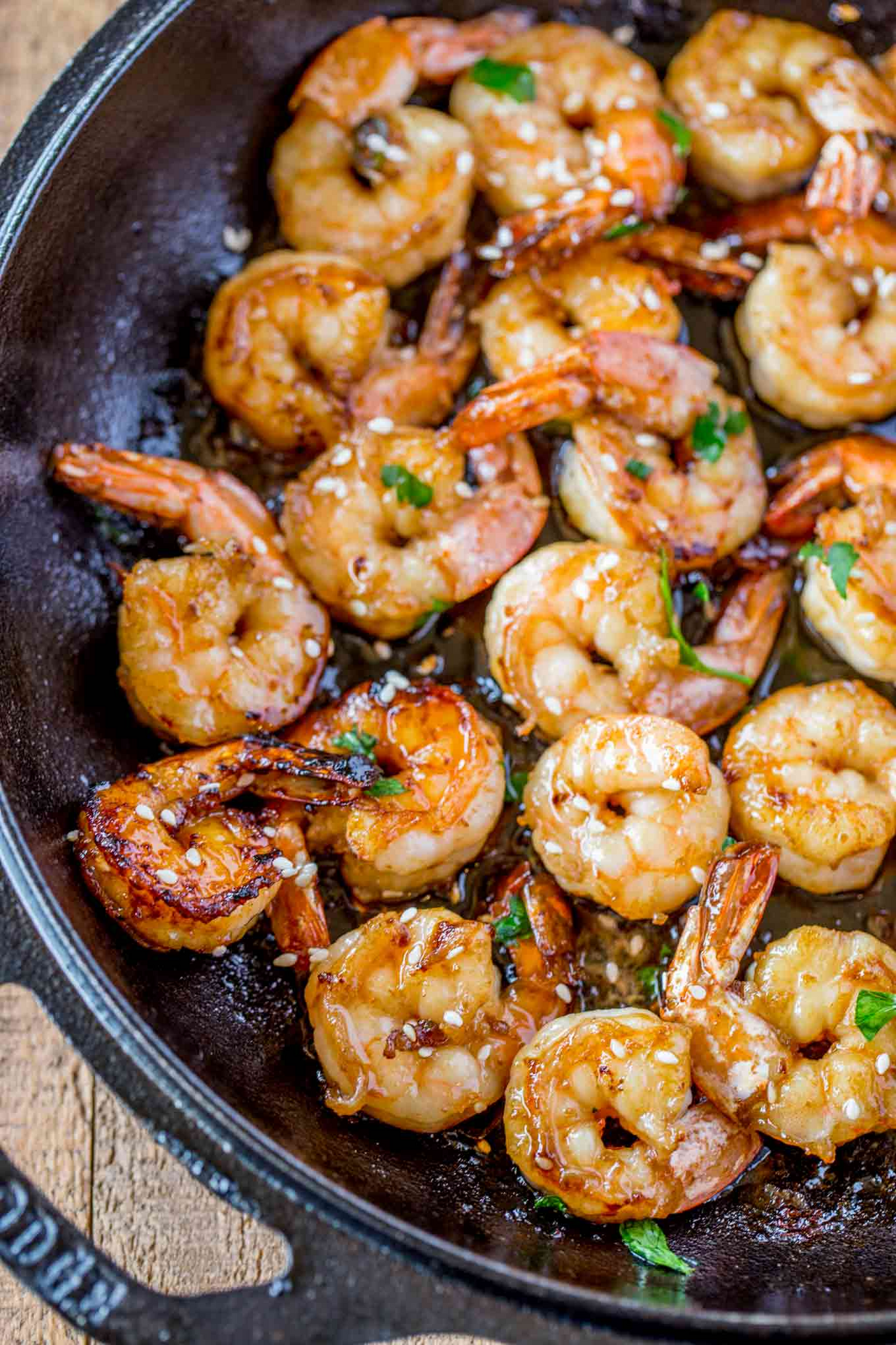 Finished shrimp in a wok