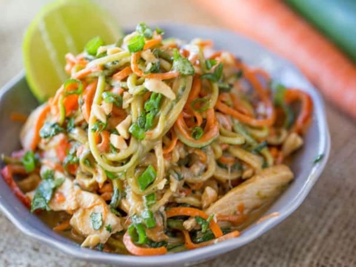 Healthy Thai Peanut Chicken Zucchini Noodles Recipe