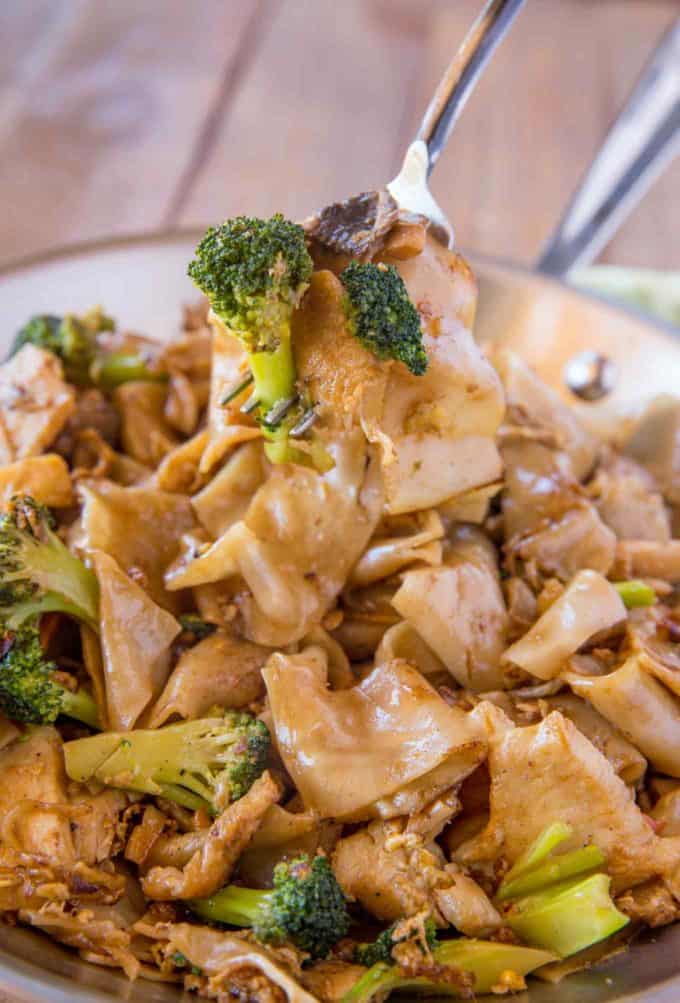 pad-see-ew-thai-stir-fried-noodles-dinner-then-dessert