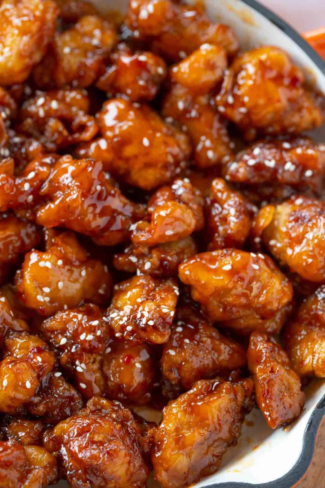 Crispy Sesame Chicken With A Sticky Asian Sauce Easy Sesame Chicken